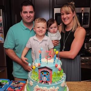 Meet your Posher, Sara